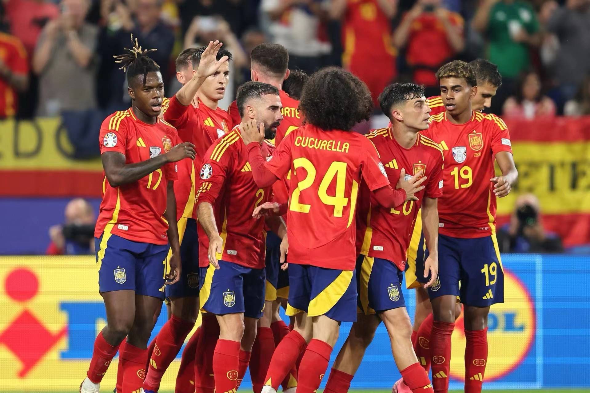 开云体育下载-西班牙队险胜俄罗斯，将晋级欧洲杯半决赛