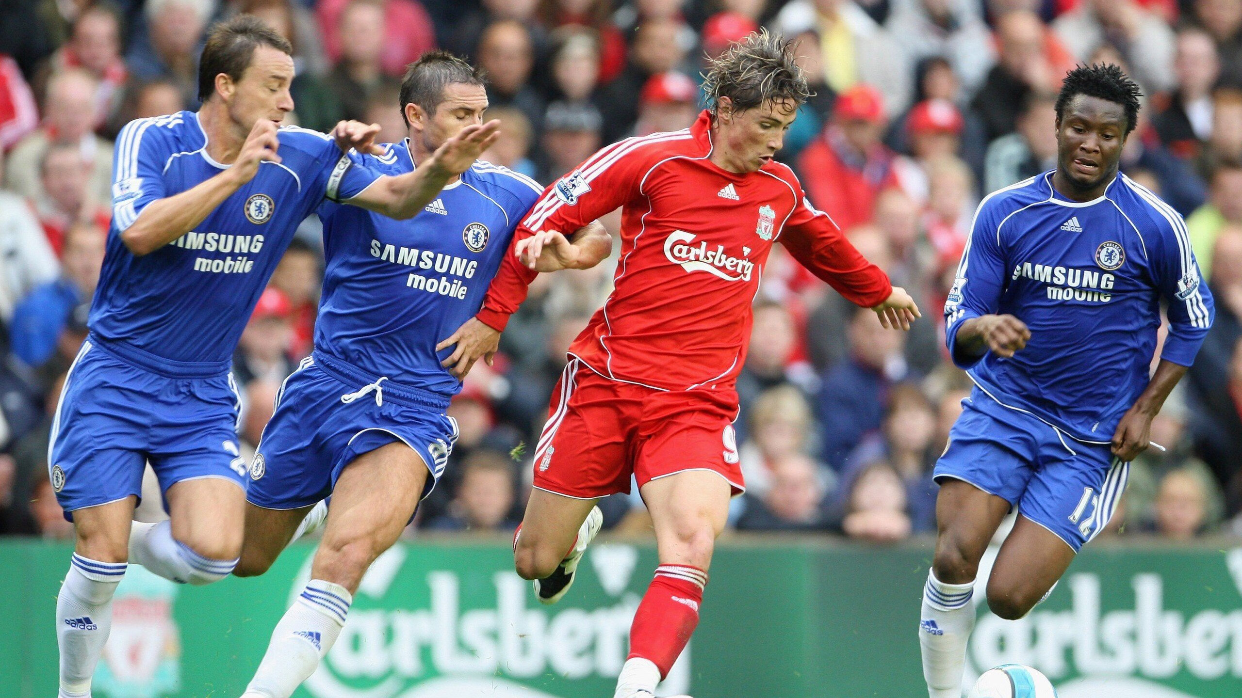 开云体育-赛道与赛场，当F1引擎轰鸣遇上上海法则