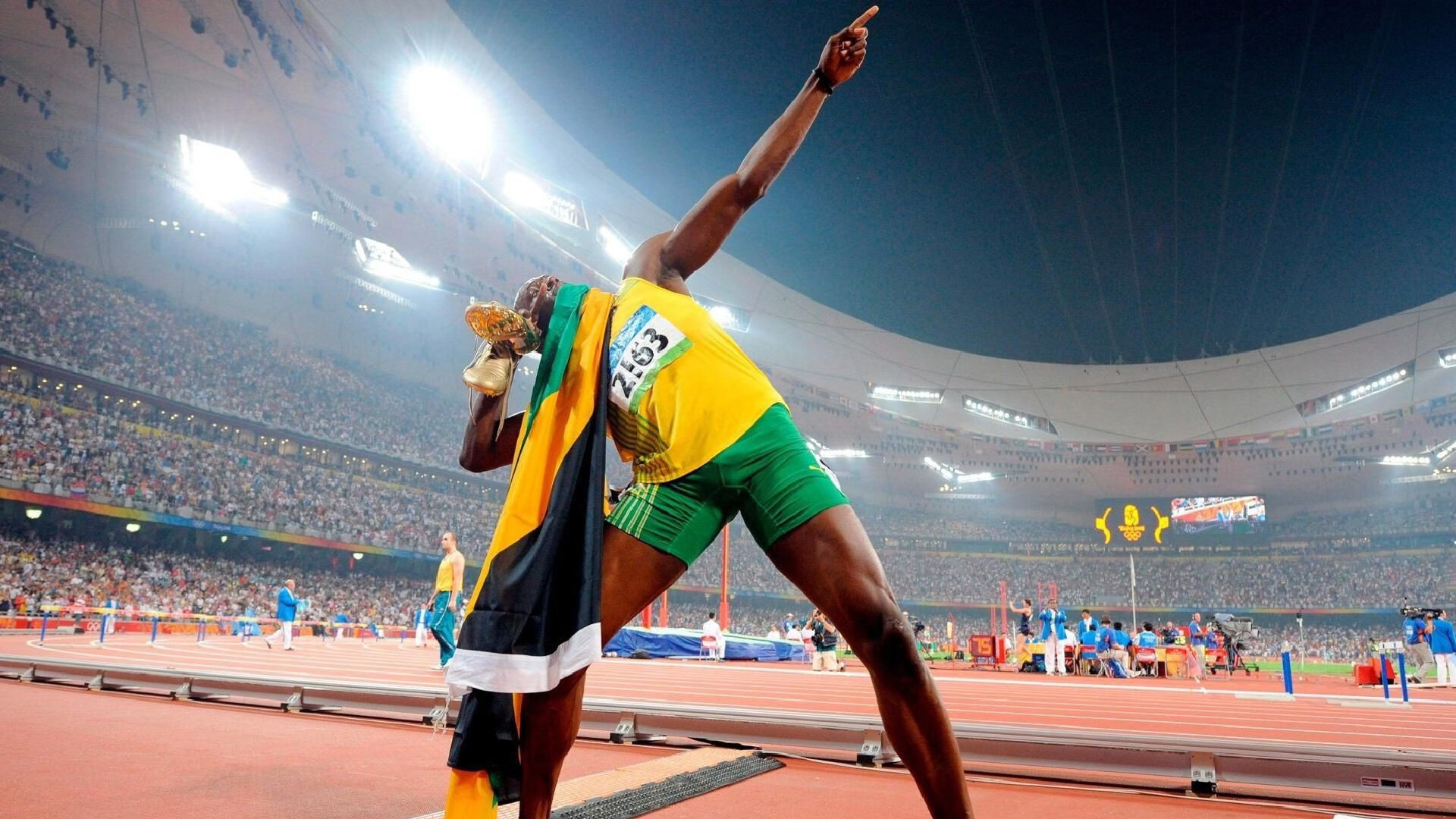 阿什拉夫惊艳四座，墨西哥式逆转诠释足球的不可预测之美